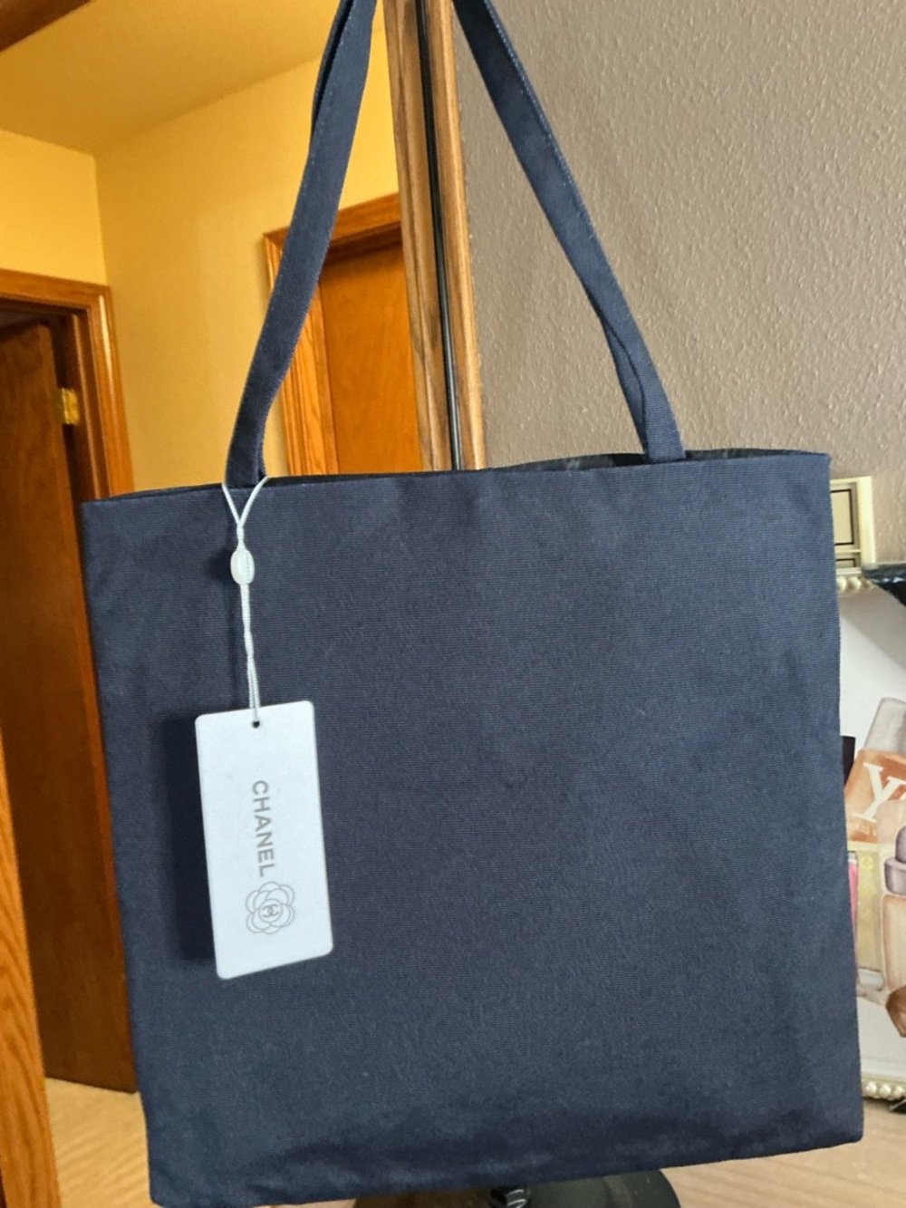 CHANEL Black and White Graphic Canvas Tote GWP - Picture 6 of 15